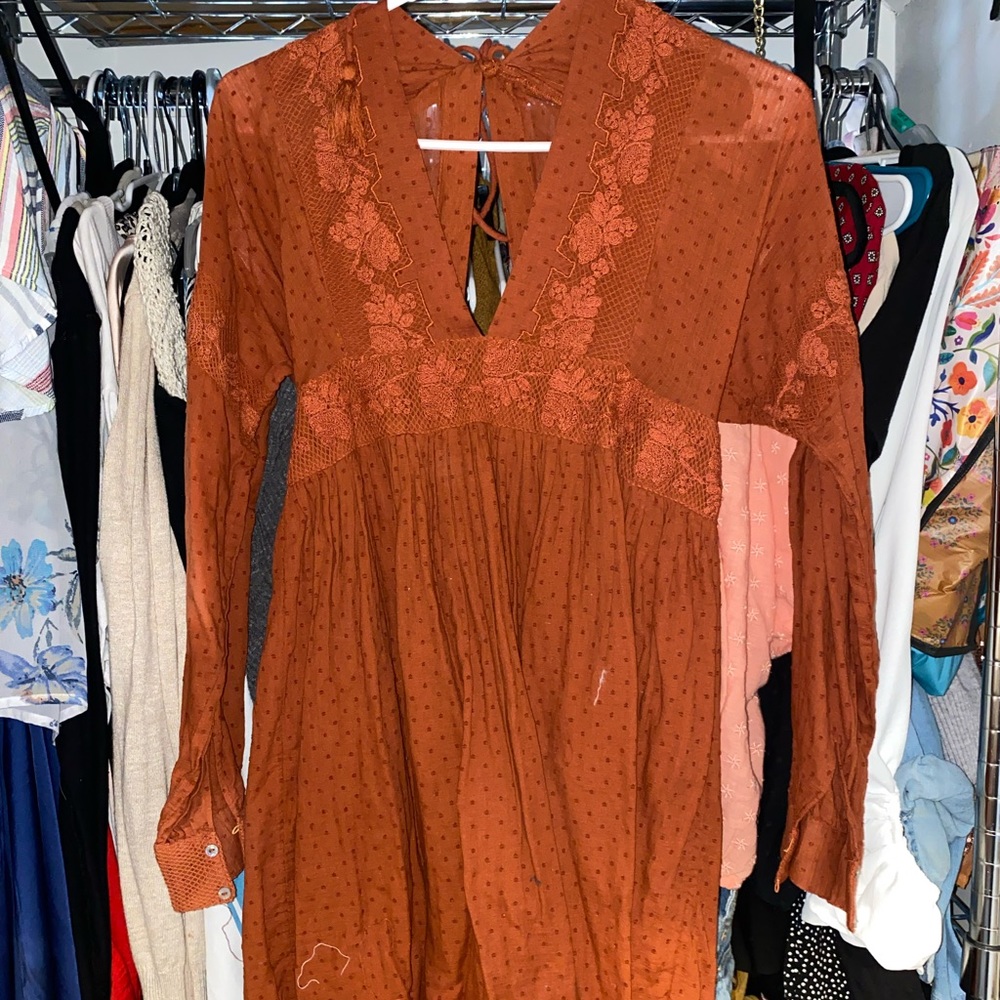FREE PEOPLE long sleeve dress. size MEDIUM.